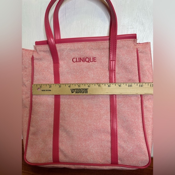Clinique Pink Tote Bag Polyester PVC Trim Large Shoulder Shopper Makeup Travel - Picture 9 of 11